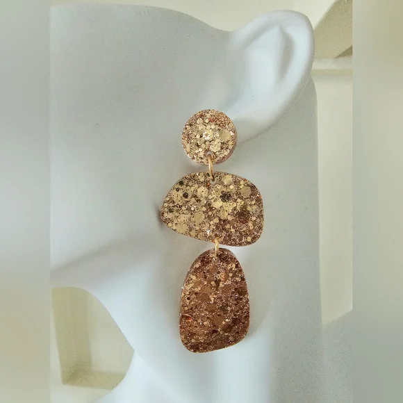 New dangle earrings - Picture 4 of 4